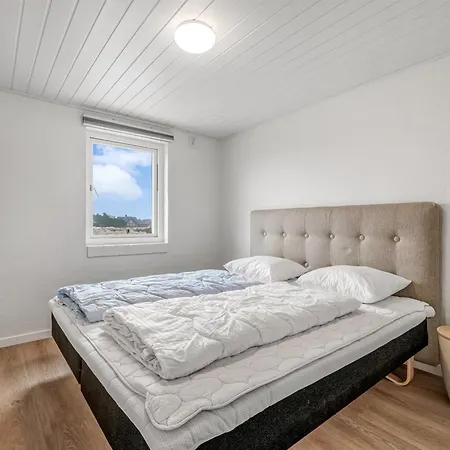 Holiday home Stillan - 150m From The Sea By Interhome *